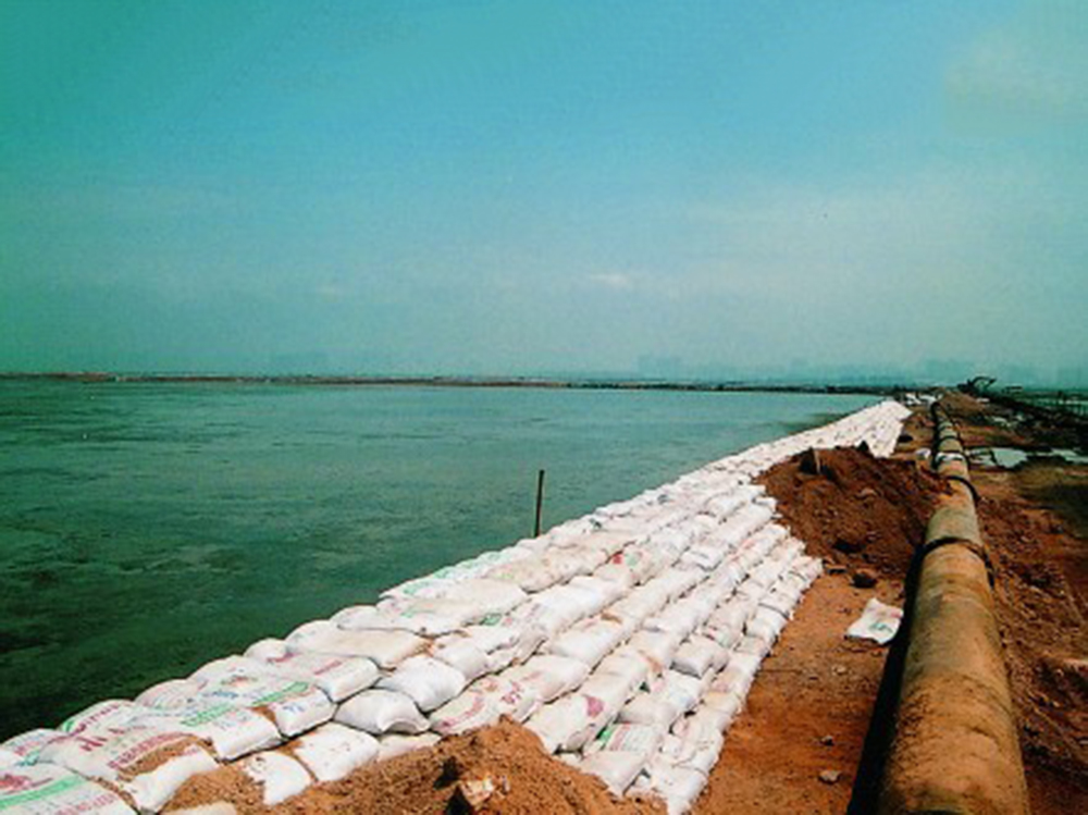 廣西欽州恒通貨柜碼頭倉儲有限公司鈞達碼頭陸域形成吹填工程